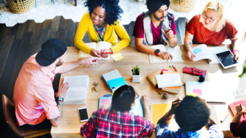 Fachwissen für anspruchsvolle Aufgaben im sozialen Arbeitsfeld